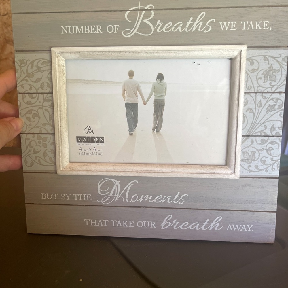 NWOT! Malden Silver and Gray Inspirational 4x6 Frame